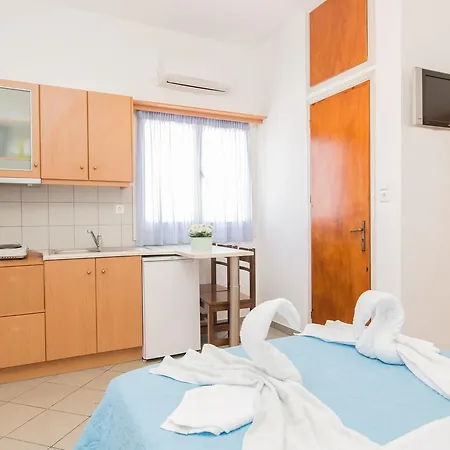 Aparthotel Katerina Lipsi
