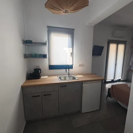 Katerina Aparthotel