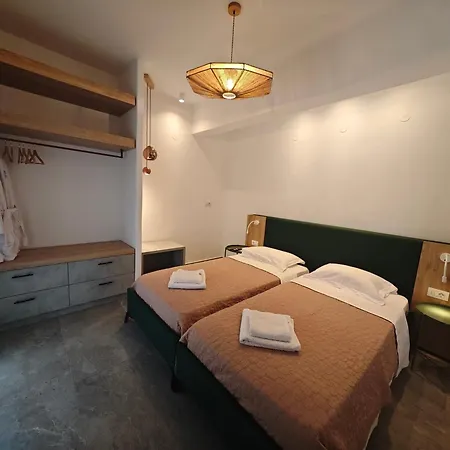 מלון דירות Katerina Lipsoí