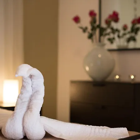 מלון דירות Katerina 4*