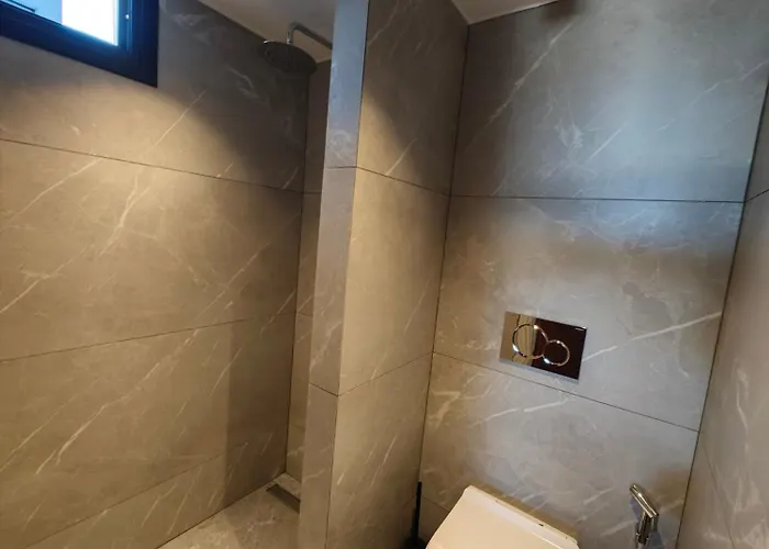 Katerina شقة فندقية ليبسوي